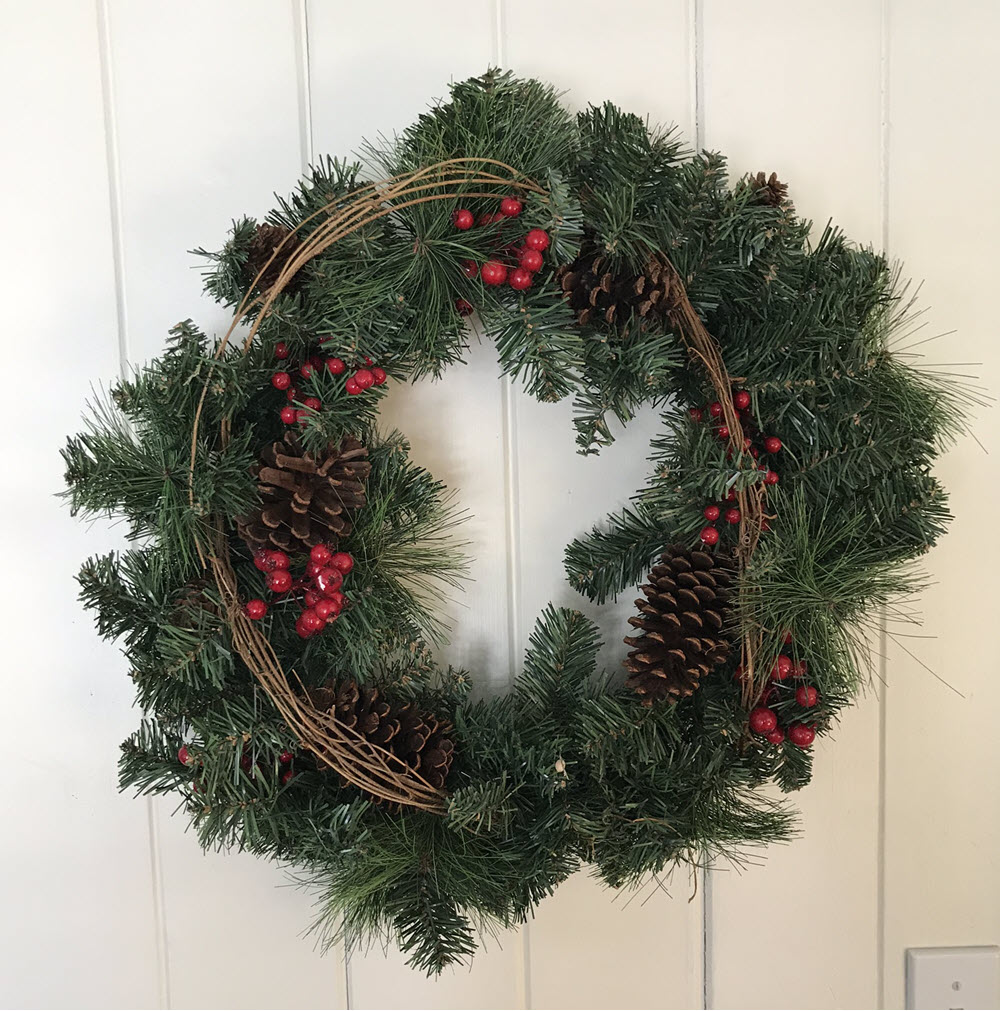 wreath with berries